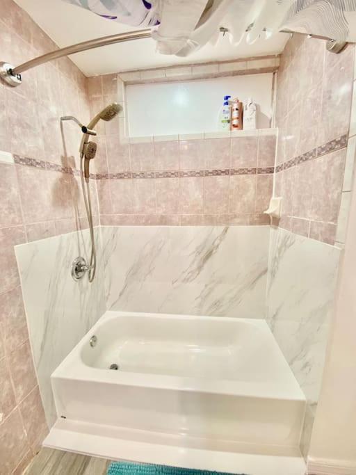 Pink Cozy House 2 Bedrooms 柔似密 外观 照片