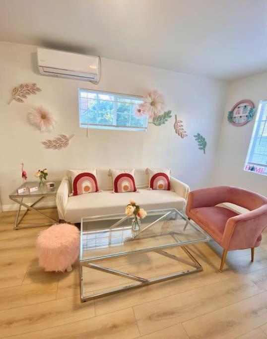 Pink Cozy House 2 Bedrooms 柔似密 外观 照片
