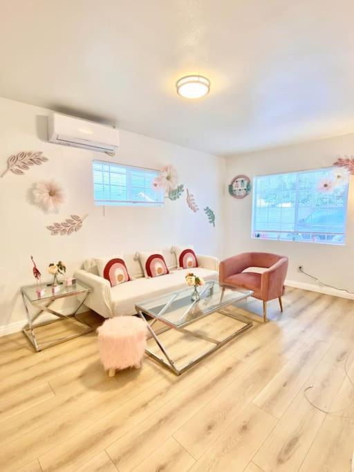 Pink Cozy House 2 Bedrooms 柔似密 外观 照片